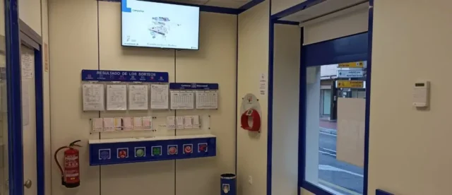 Interior de Lotería Pormetxeta en Barakaldo, administración de lotería con más de 60 años